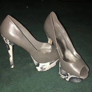 Size 7 Justfabulous super high heels